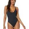 L*Space Pointelle Rib Gianna Classic One-Piece | Swimwear 2 L*Space Pointelle Rib Gianna Classic One-Piece | Swimwear -Outlet Dkny Store 71PV ukLUpL. AC SR736920